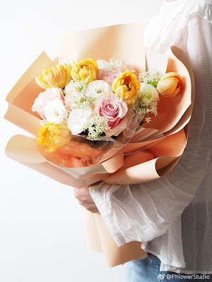 Contoh Buket Bunga Dengan Flower Wrapping Paper Seri OY