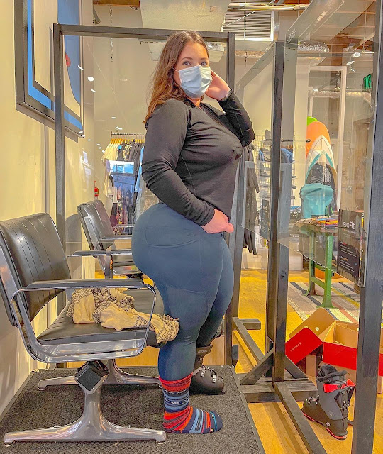 Curvy Plussized Model The Bumbum Queen Biography, Quick Facts, Age