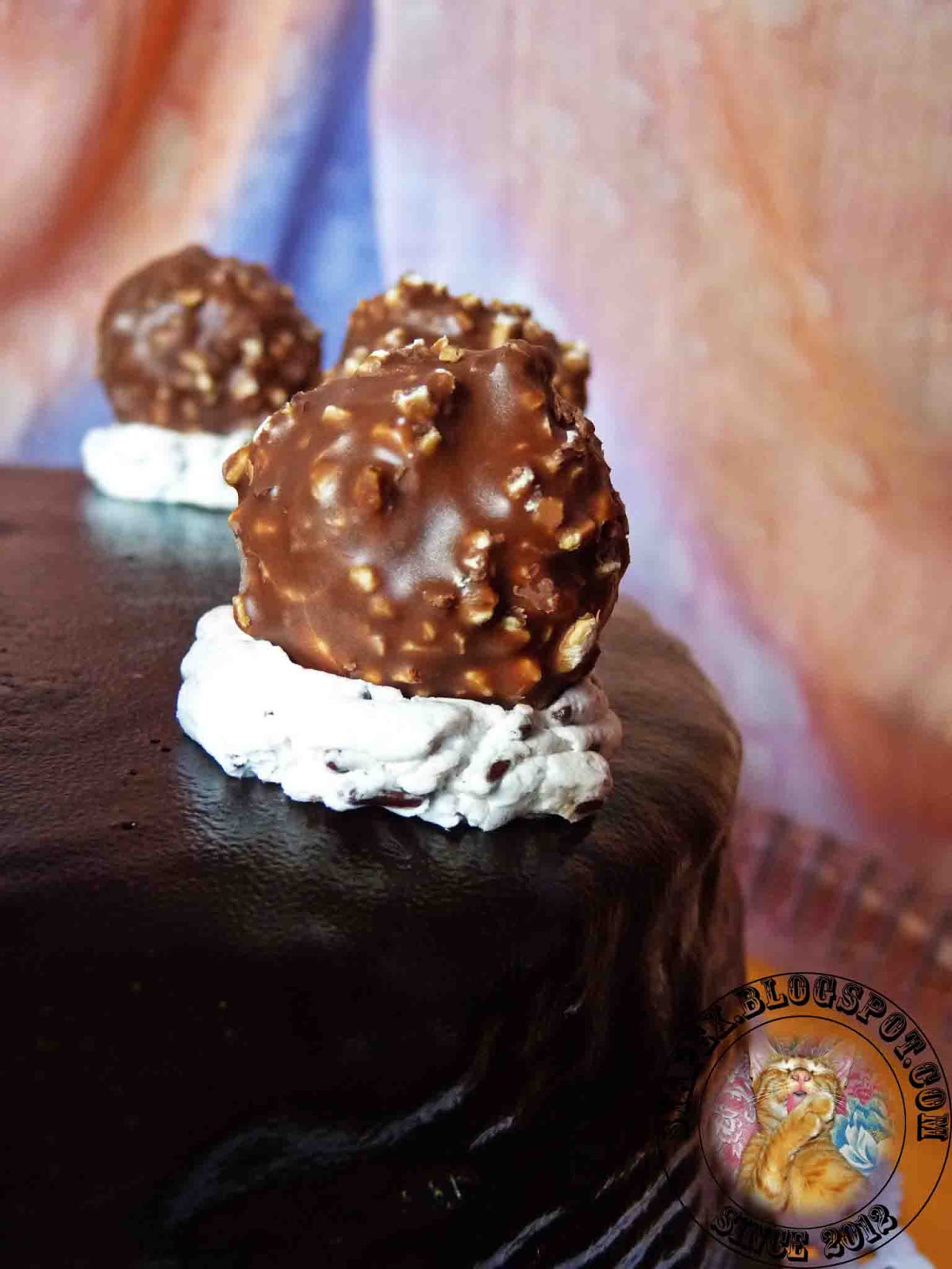 syapex kitchen Ferrero Rocher Chocolate Mousse Cake