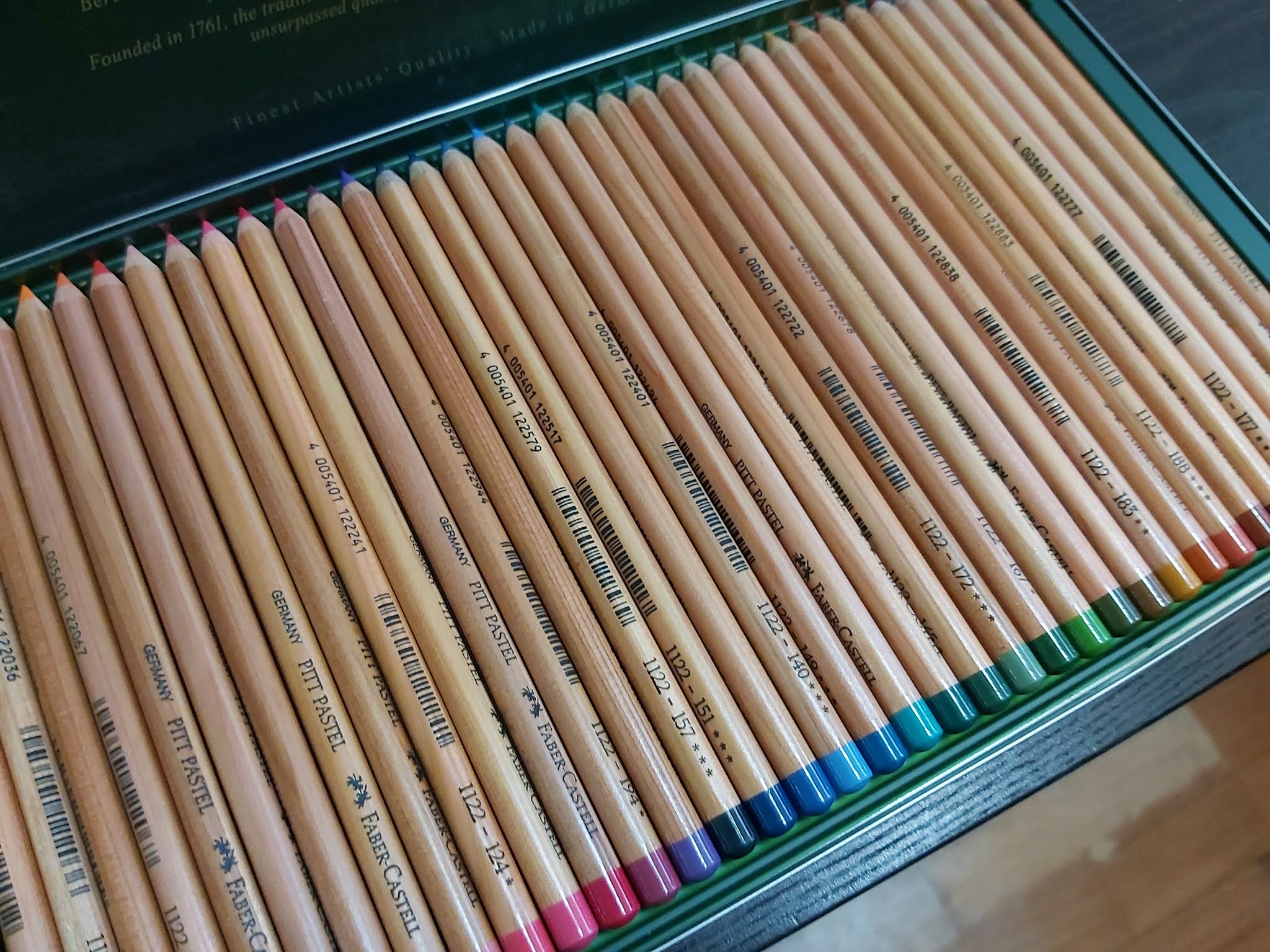 Faber-Castell Pitt Pastel Pencil Set - Assorted Colors, Tin Box, Set of 36