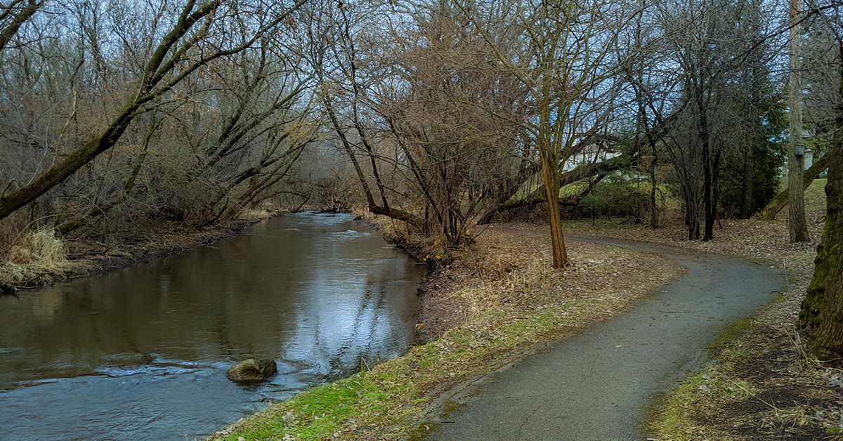Hiking & Biking the Ice Age Trail Hartland Segment