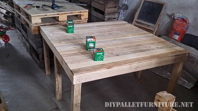 Mueblesdepalets.net: mesa extensible para el comedor con palets