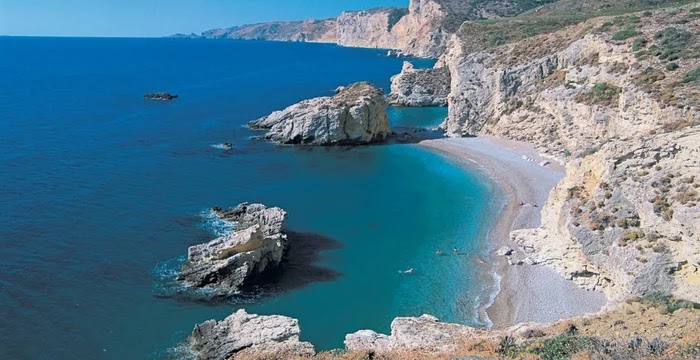 Guardian: Πέντε ελληνικές παραλίες στις 40 καλύτερες της Ευρώπης Guardian: Πέντε ελληνικές παραλίες στις 40 καλύτερες της Ευρώπης