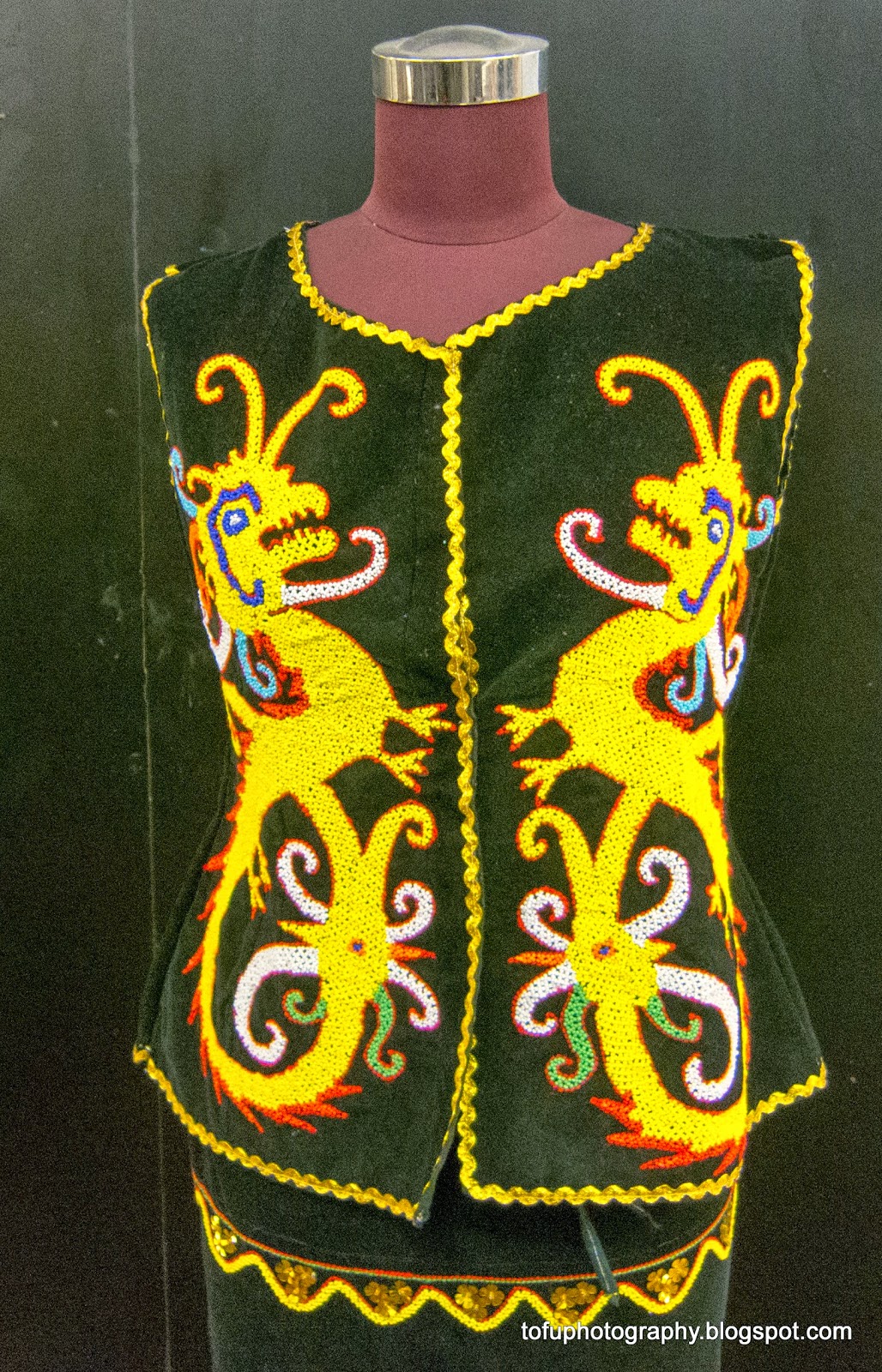 Tofu Photography Traditional dress in a museum in Kuching, Sarawak, Malaysia