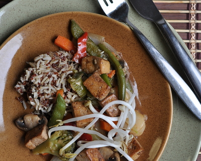 Marinated Tofu Stir-Fry, another Quick Supper ♥ KitchenParade.com, just tofu and a mix of fresh and frozen vegetables. Weeknight Easy. Weight Watchers Friendly. Gluten Free. High Protein. Vegan.