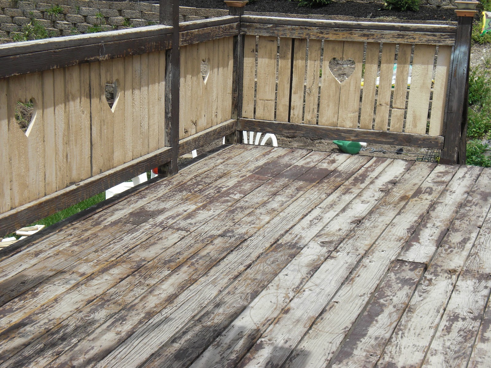 So Yardtistic Revive Your Deck With Restore Paint