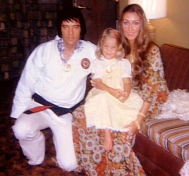 Pictures Of Elvis Presley And Linda Thompson During Their Dating Days From 1972 76 ~ Vintage
