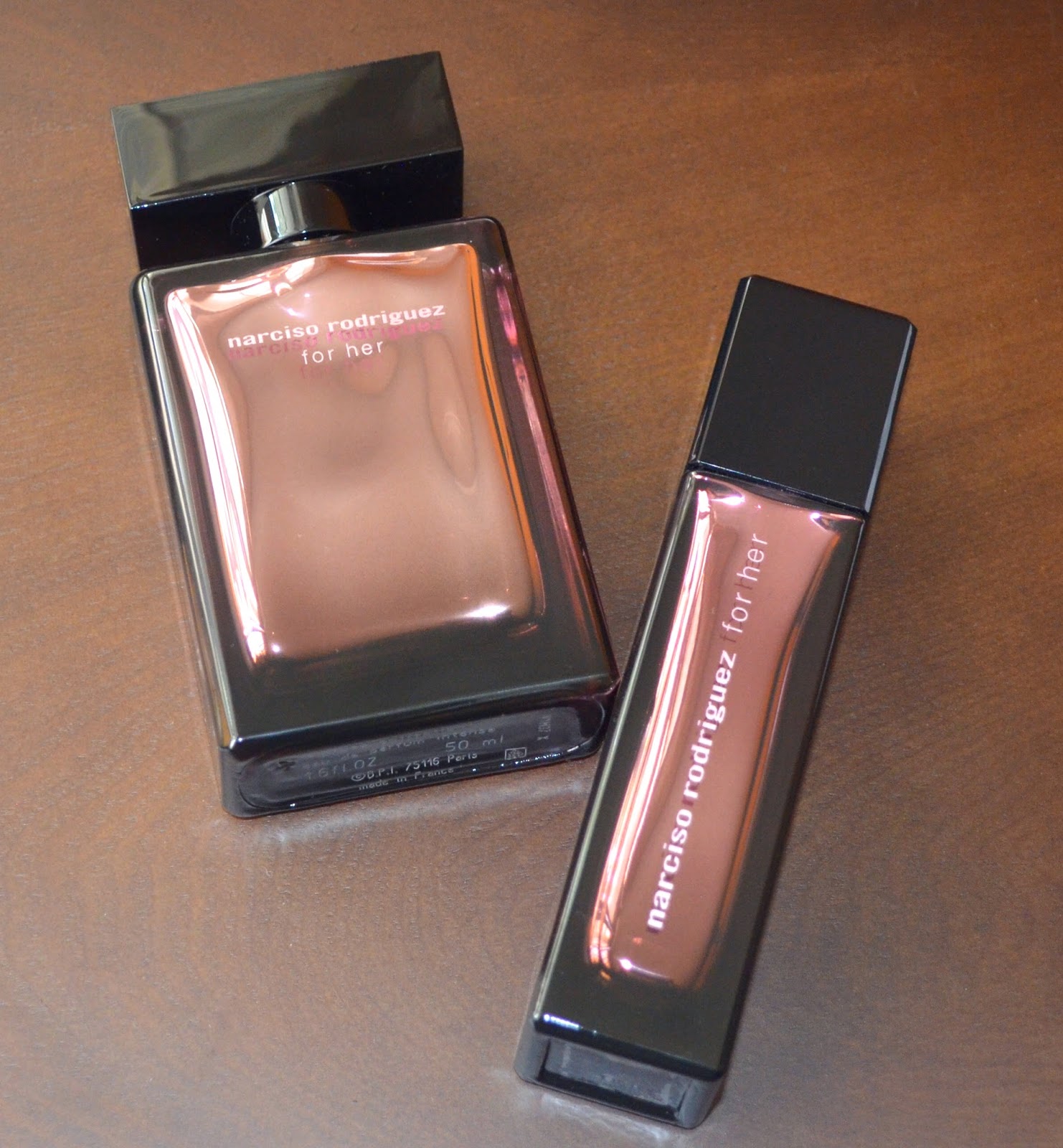 buffet Objector Umeki Narciso Rodriguez For Her - Musc Intense' Eau de Parfum - of the comely