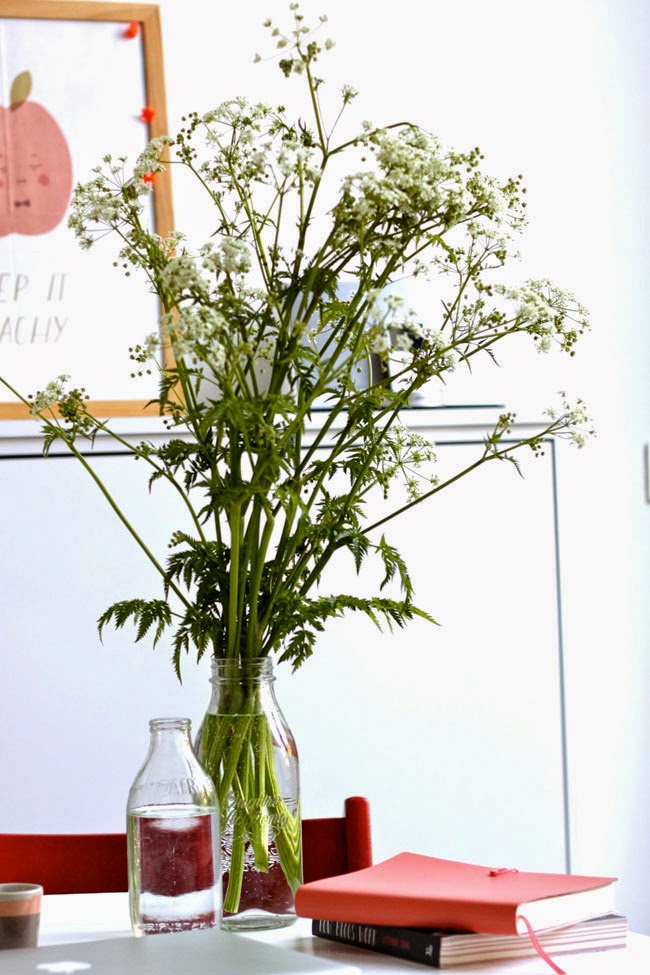 A home full of flowers at Villa Appelzee www.appelzee.com