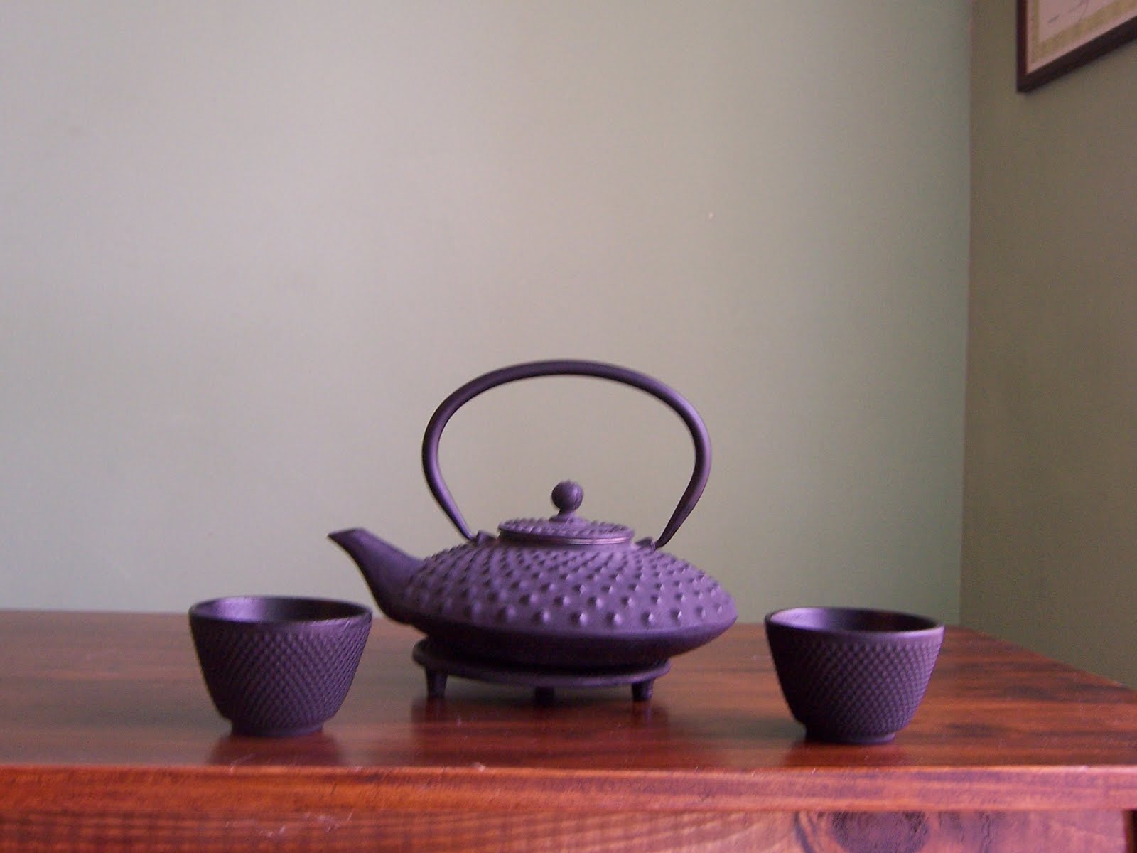 stuff for sale Cast Iron Tea set