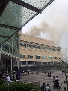 Gambar Suria KLCC Terbakar 29 March 2012