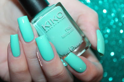 Swatch of "389 - Mint Milk" by Kiko