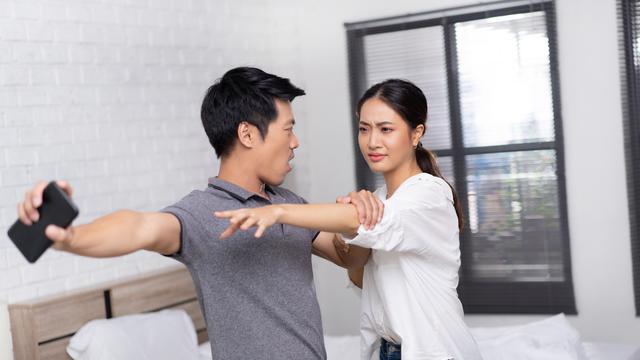 Pasangan Yang Terlalu Pencemburu Membawa Petaka Dalam Hidup