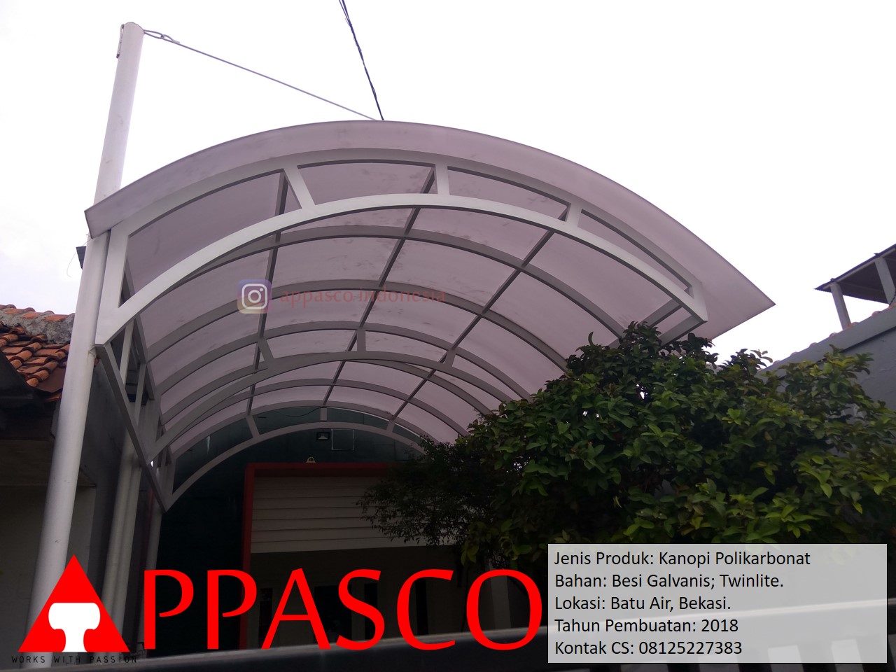 Kanopi Polikarbonat Atap Melengkung Besi Galvanis Atap Twinlite di Batu Air Bekasi
