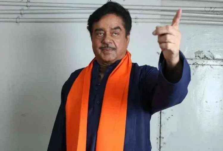 shatrughan-sinha-birthday-special-know-his-10-best-dialogues-on-his-birthday