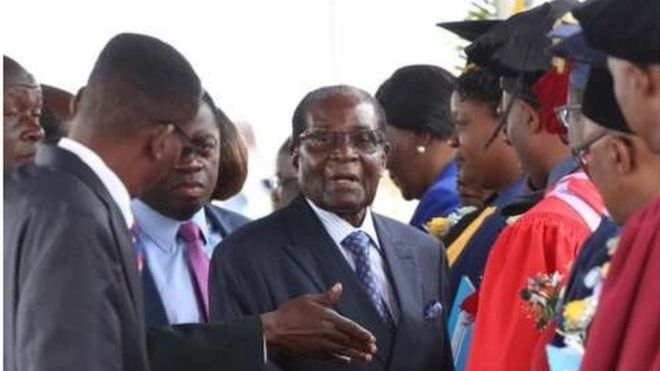 Rais Mugabe Amtunuku Shahada Mke wa Jenerali Aliyemzuia