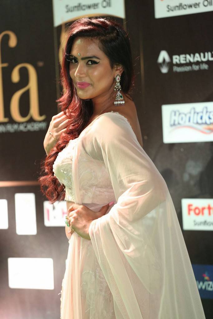 Indian Model Prajna Stills At IIFA Awards 2017 In White Dress