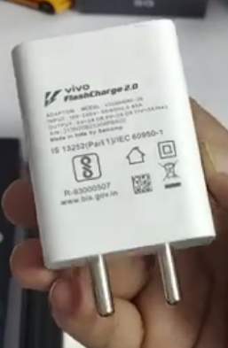 Vivo V20 Pro charger