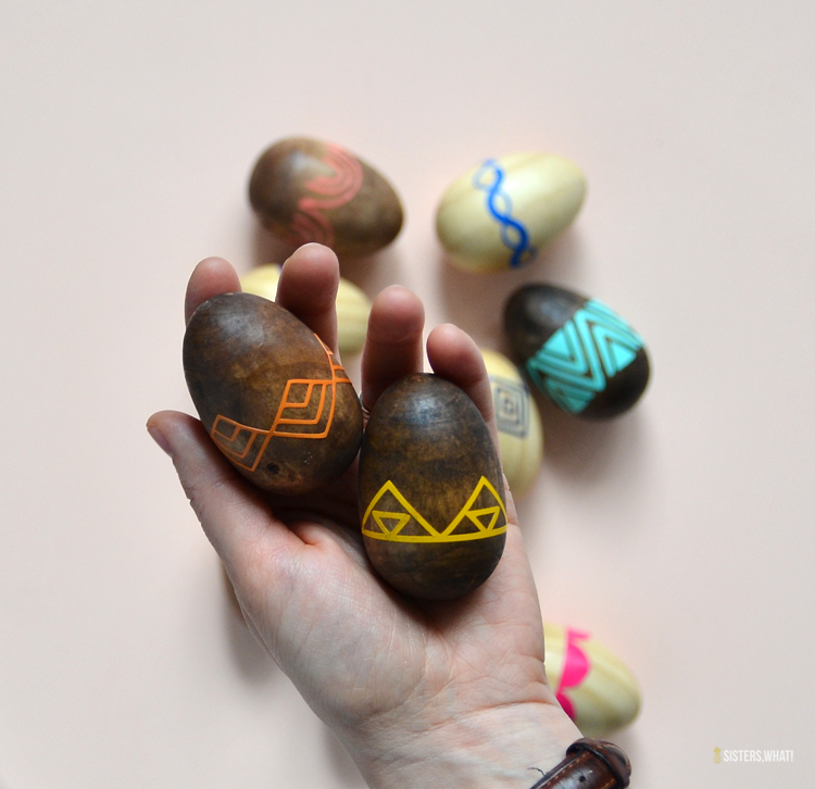 diy colorful decorated wood easter eggs