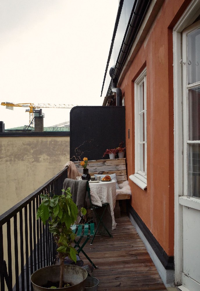 CHARMANTE TOUT NATURELLEMENT