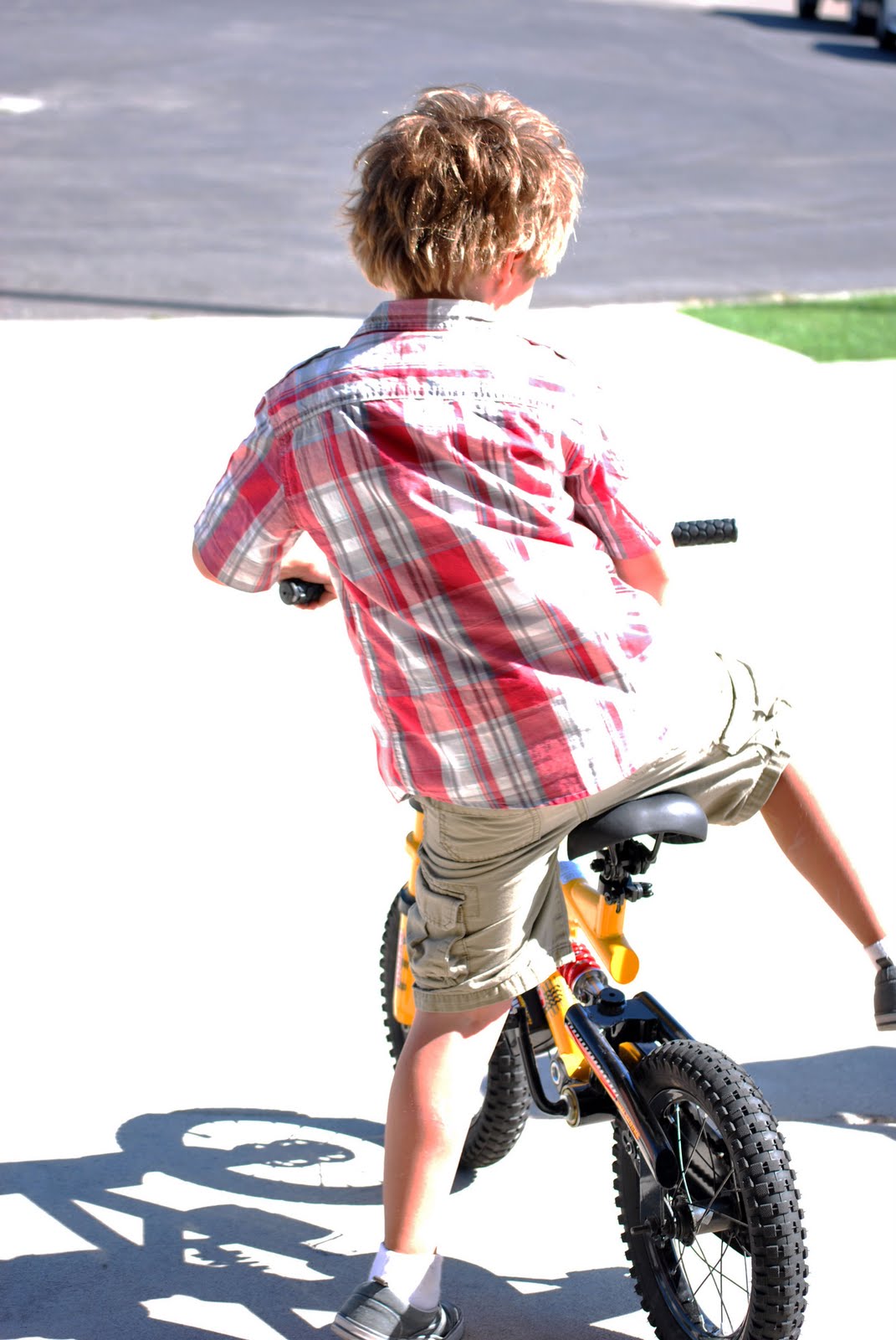 teaching yourself to ride a bike