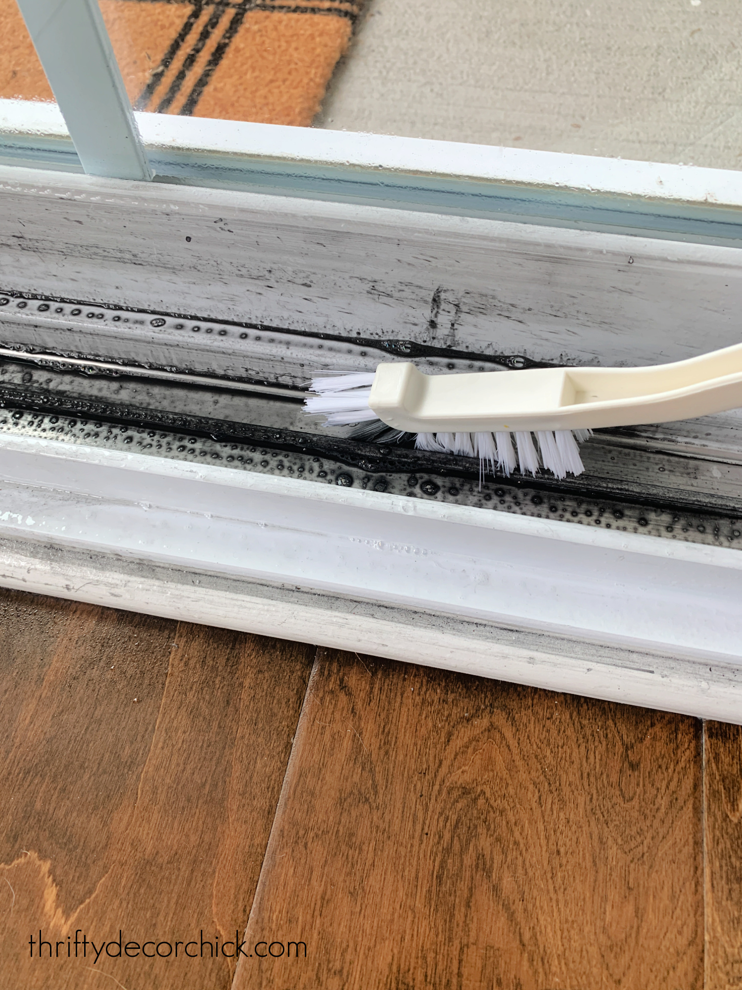 Crevice Cleaning Brush,Hard Bristle Gap Brush,Bathroom Kitchen Dead Corner  Cleaning Brush, Door Window Seam Cleaning Brush,Window Sliding Door Track
