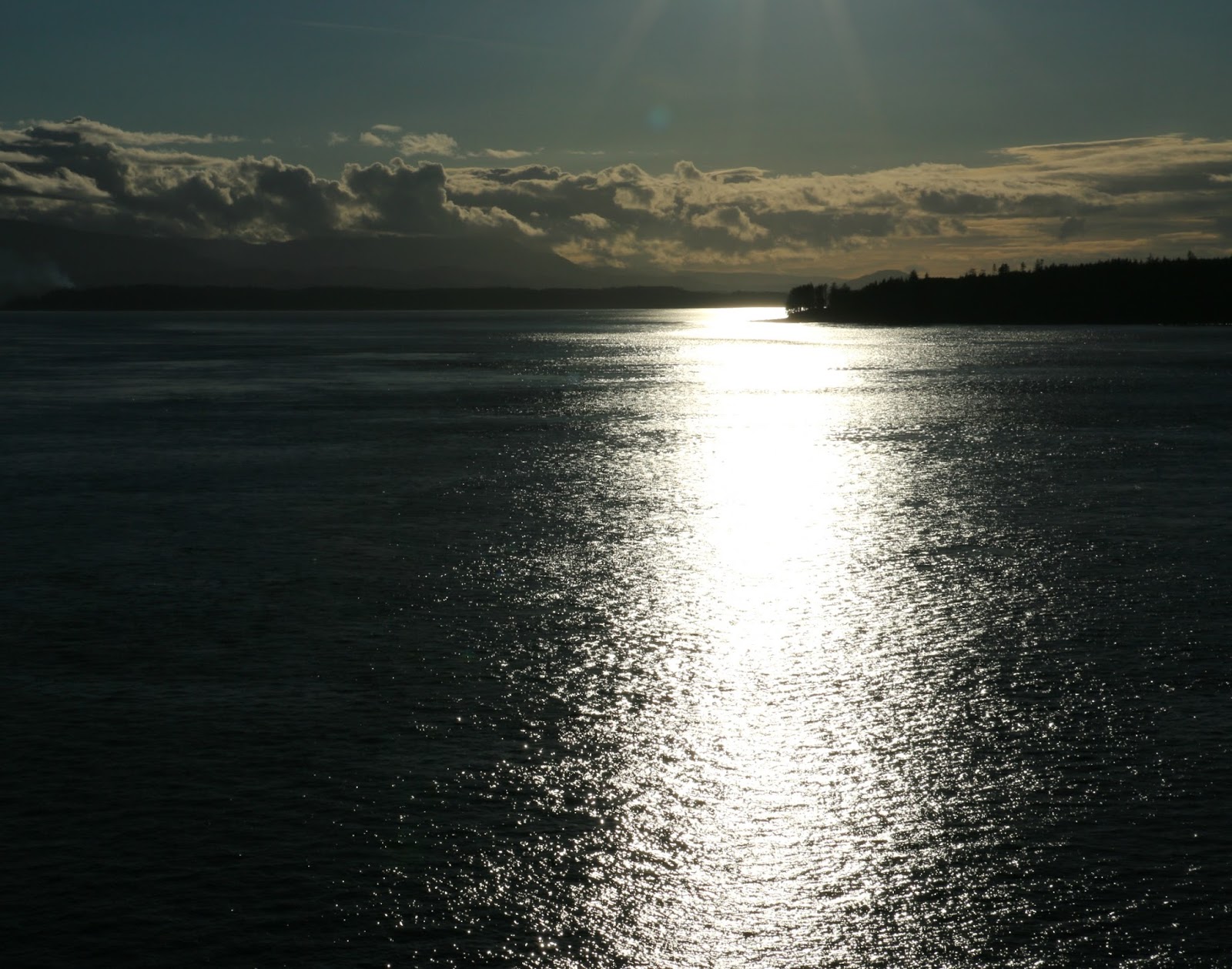 John & Maria Canada Inside Passage Pasaje Interior