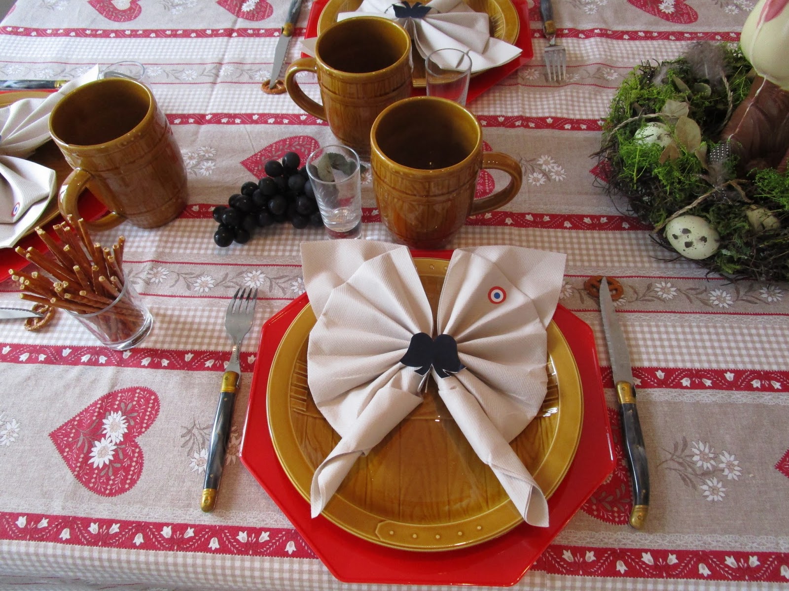 Déco de table à thèmes: Une déco de table alsacienne