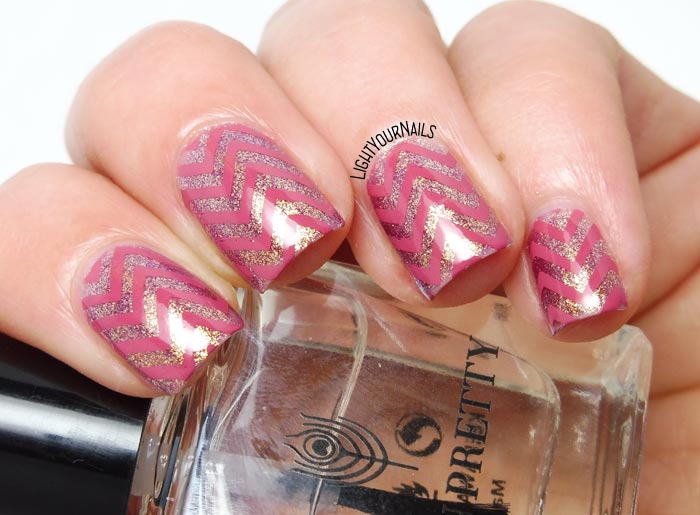Pink chevrons stamping nail art zig zag rosa #nailart #nailstamping #stamping #lightyournails
