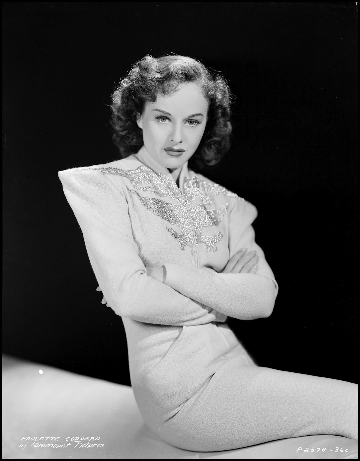 paulette.goddard-01.jpg (1250×1600)