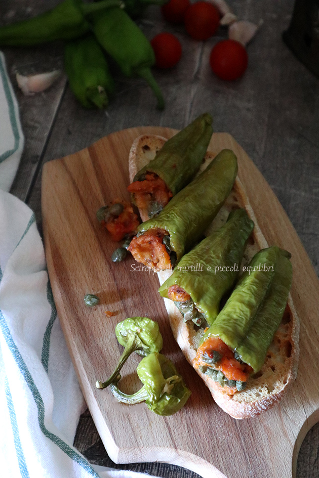 Friggitelli ripieni alla pizzaiola