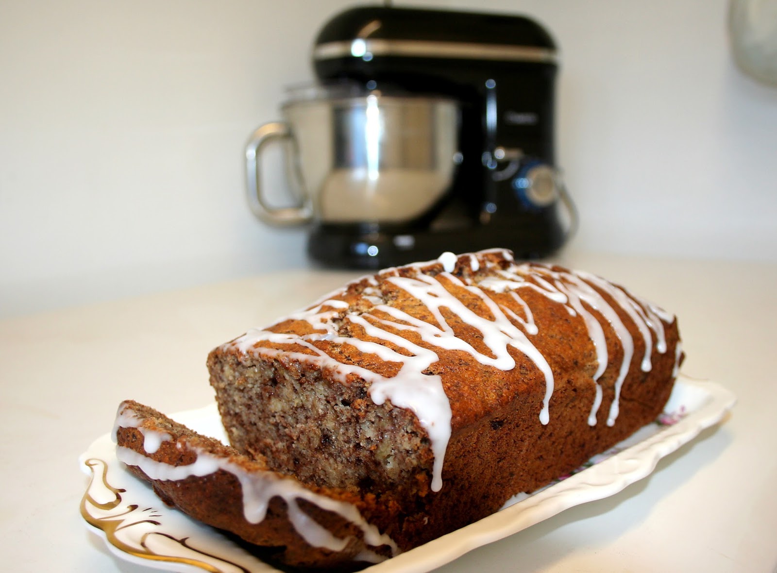 Savisto Stand Mixer & Chocolate Cake!