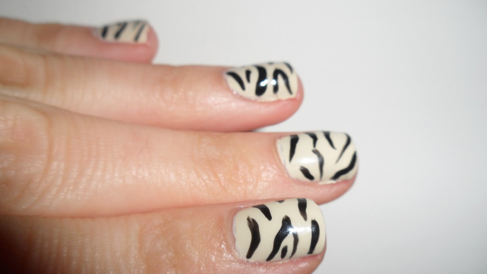 Nailificent Zebra print nail art