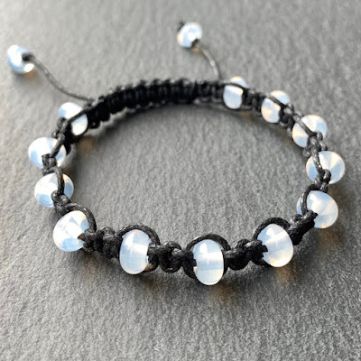 Handmade macramé bracelet with lampwork beads by Laura Sparling