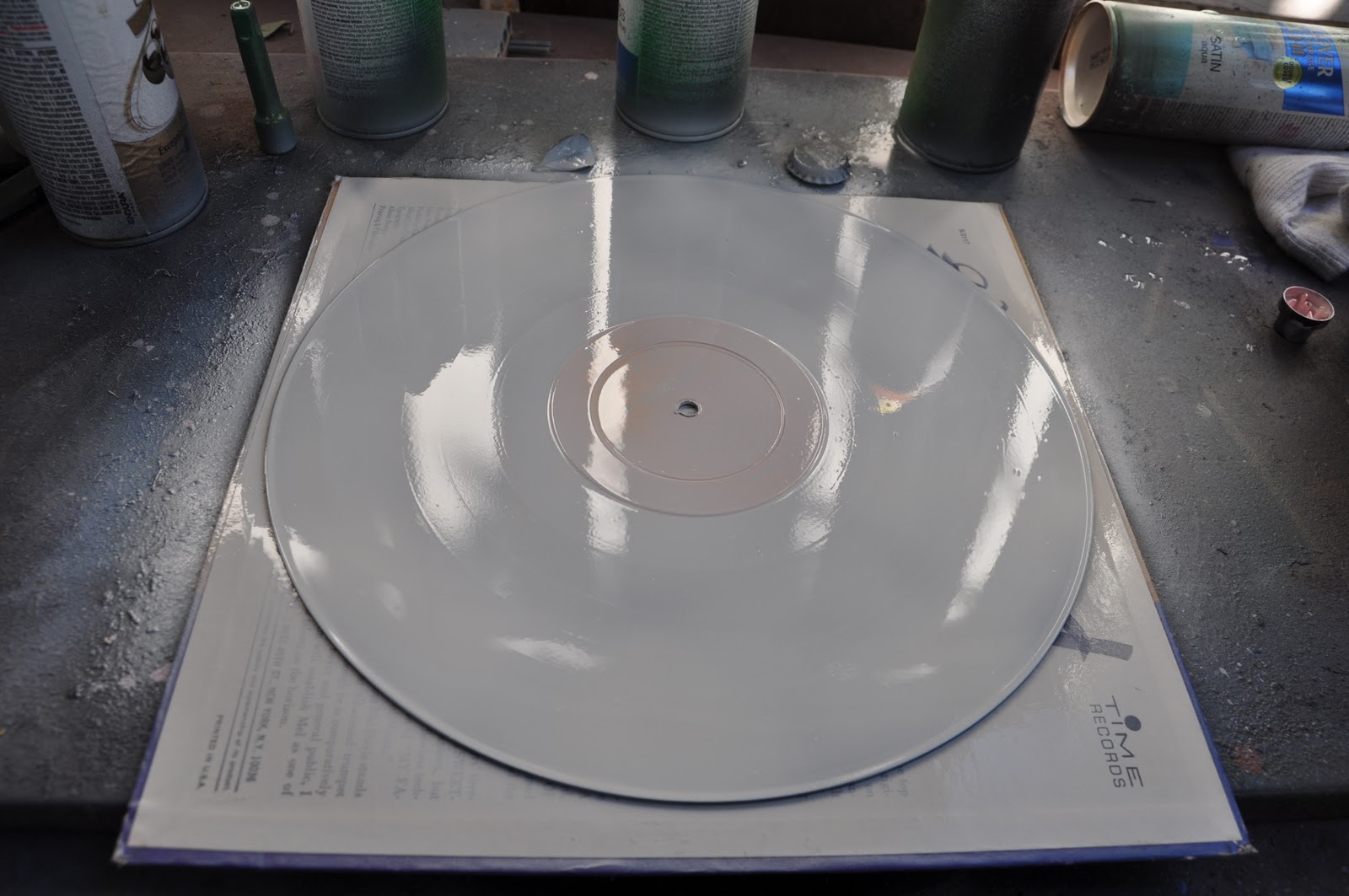 Off The Walls: Spray Painted Records