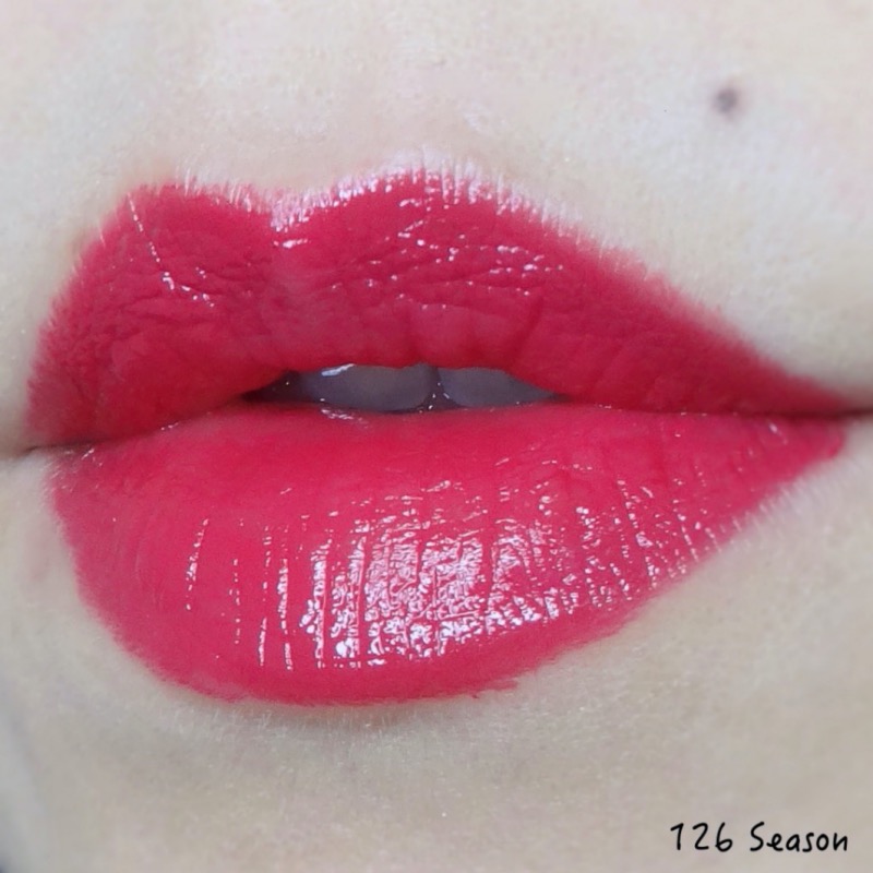 Chanel Season (126) Rouge Coco Bloom Lip Colour Review & Swatches