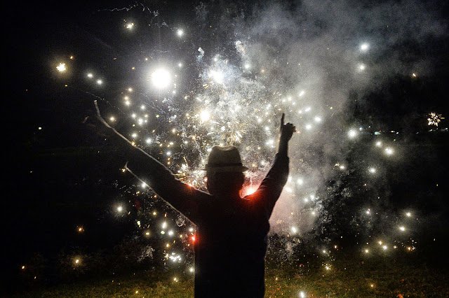 Western students shine during Diwali celebration