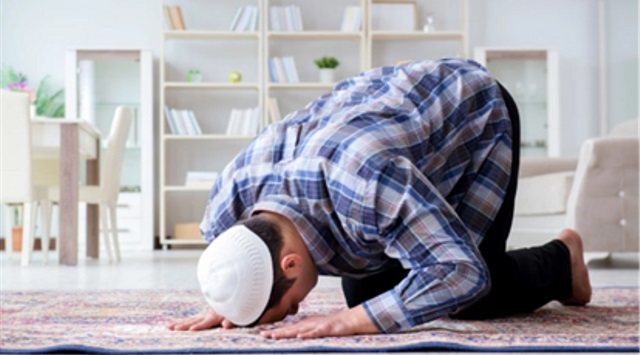 Tata Cara Sholat Idul Adha di Rumah, Niat, dan Bacaannya Tata Cara Sholat Idul Adha di Rumah, Niat, dan Bacaannya