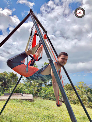 yoga aereo, air yoga, aerial yoga, aeroyoga, yoga aerea, fly, flying, suspension, gravity, gravedad, acro, acrobatico, cursos, formacion, certificacion, acreditacion, seminarios, yoga alliance