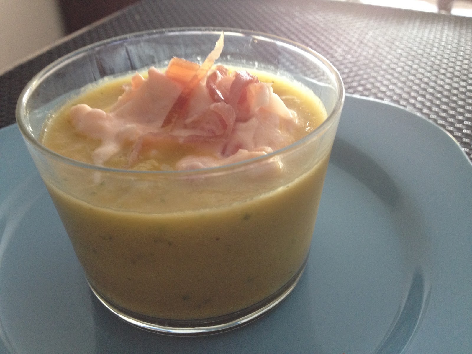 J'invite chic et facile Gaspacho de melon et de à la brousse