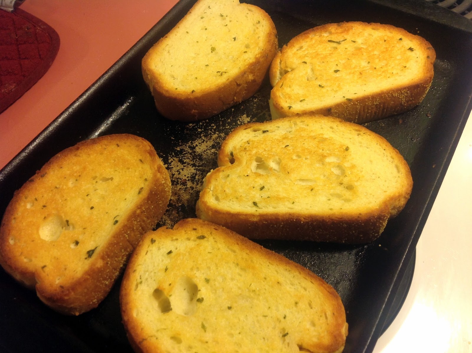 the dog mom barbecue chicken texas toast