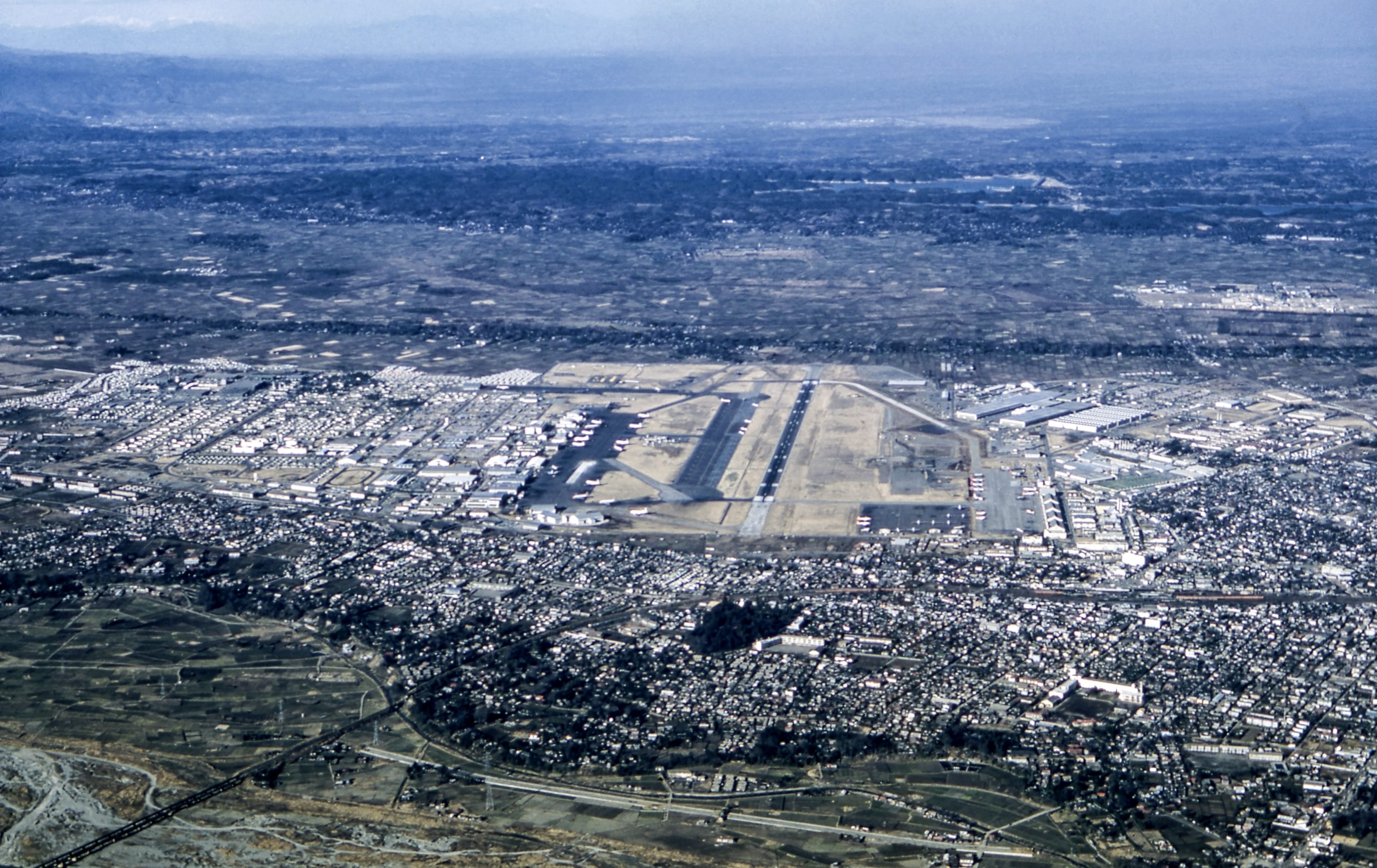 Michael G Skidmore: Tachikawa Air Base Japan 1945-1977