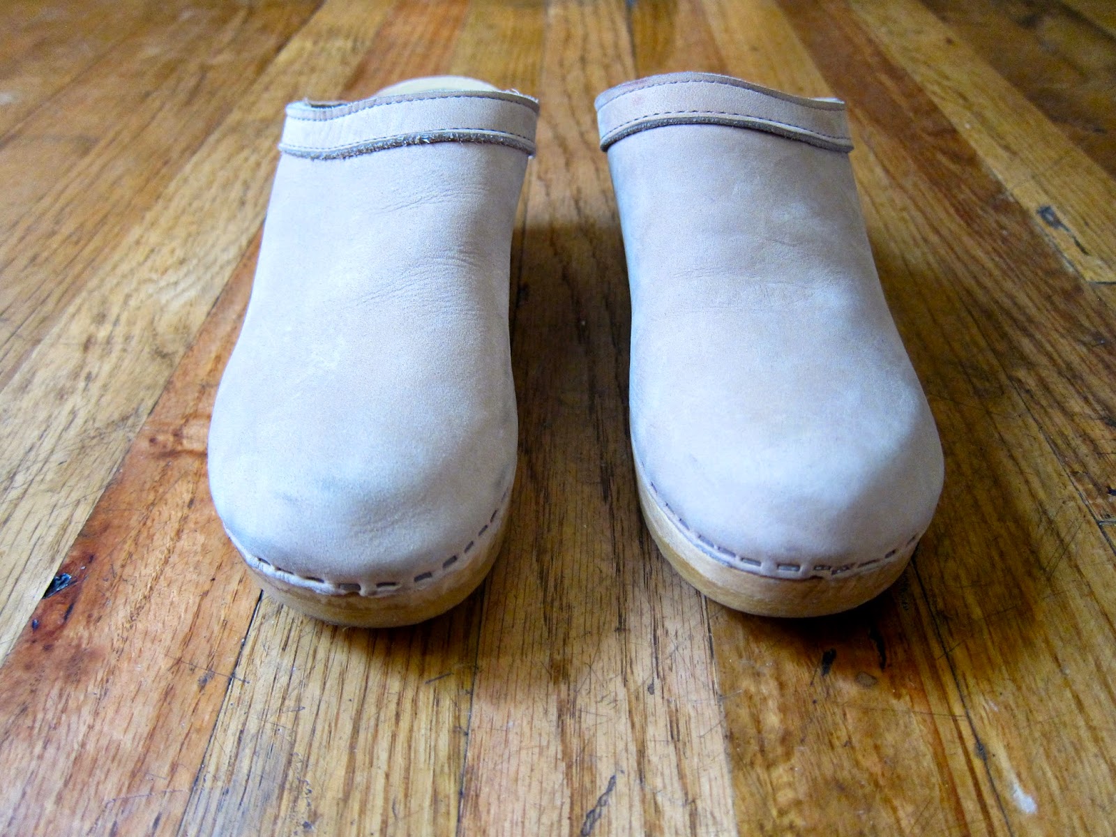 no6 clogs sale
