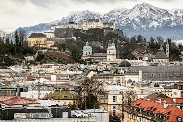 Salzburg in winter: Fortress Hohensalzburg