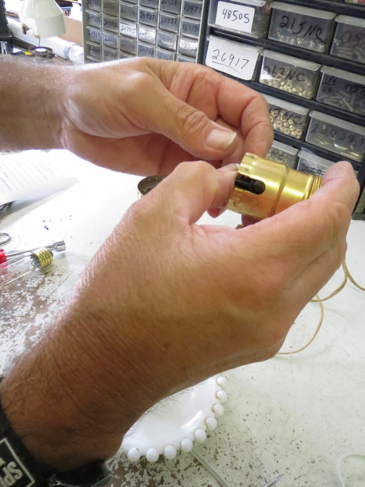 How To Replace Lamp Cord And Socket