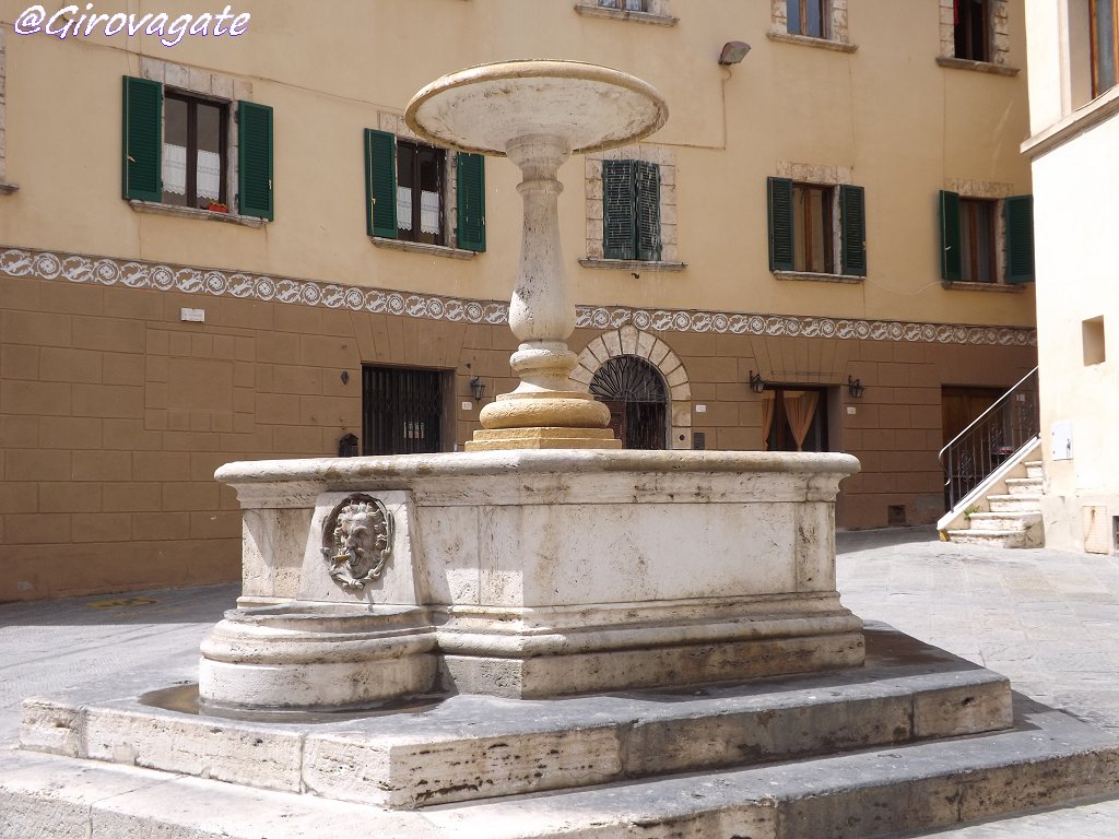 chianciano terme vecchia centro storico