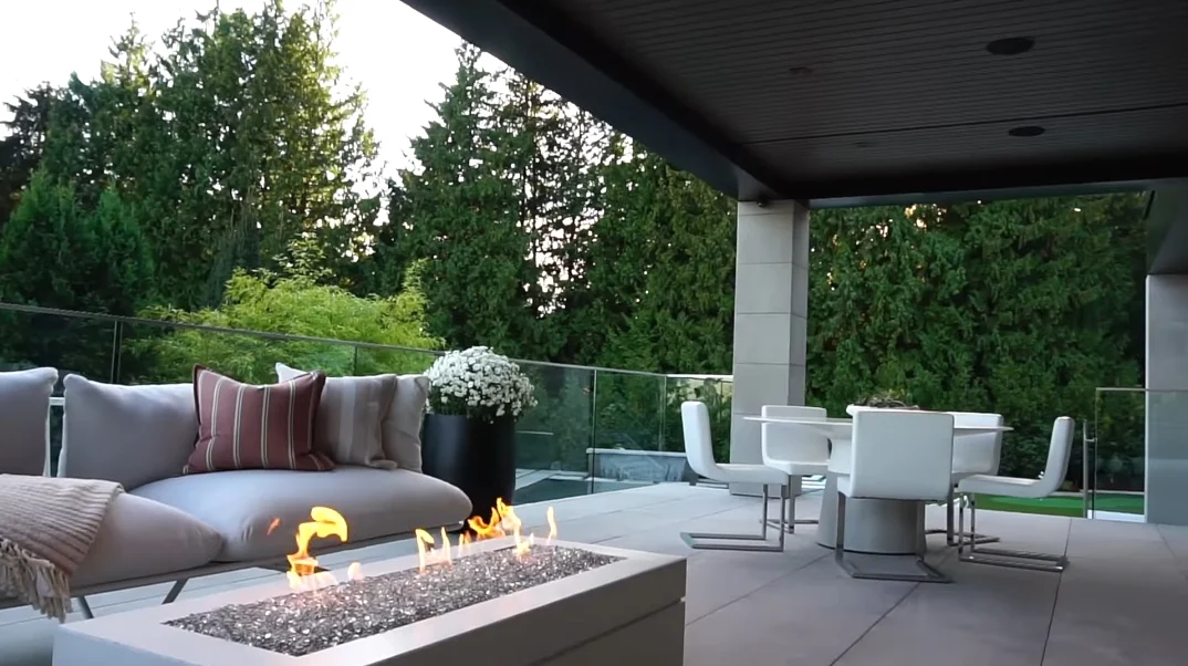 58 Interior Design Photos vs. 1050 King Georges Way, West Vancouver, BC Ultra Luxury Modern Mansion Tour