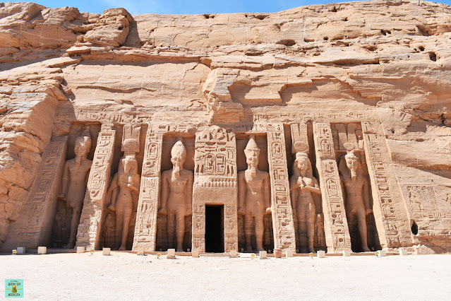 Templo de Hathor (Nefertari), Abu Simbel