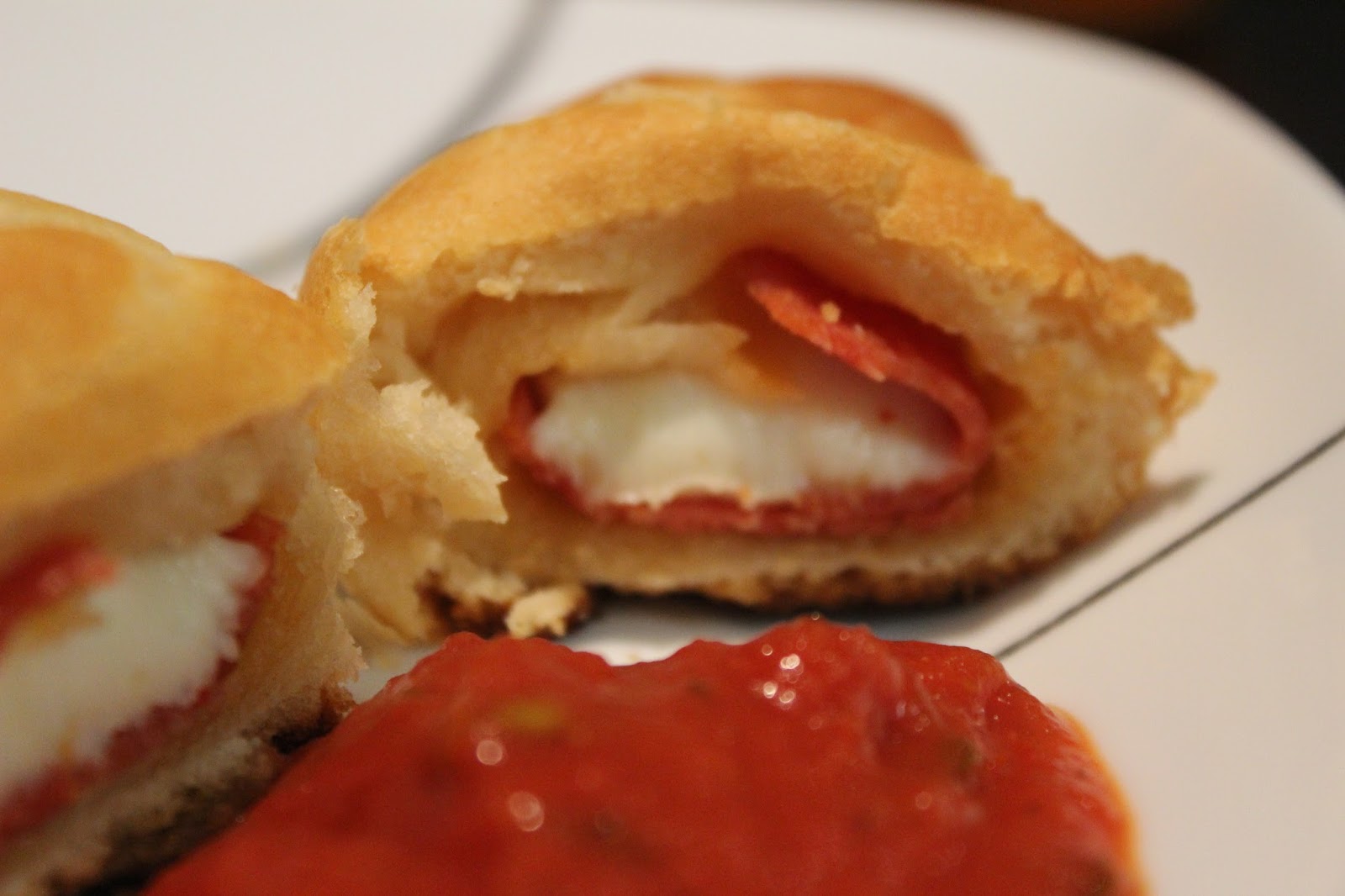 mary kate actually Pizza in a Blanket