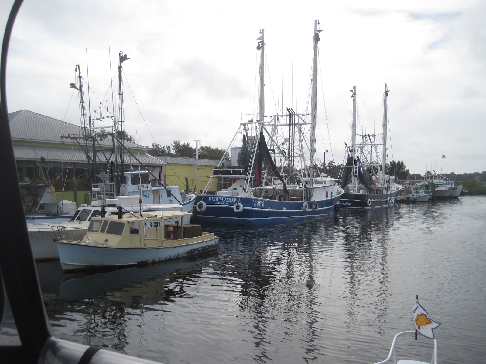 fishing boats tarpon springs we passed by numerous boats of